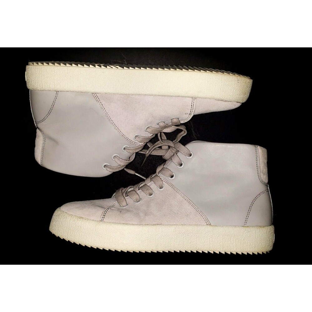 Kendall & Kylie Dylan 2 light grey leather and suede high top bootie sneakers